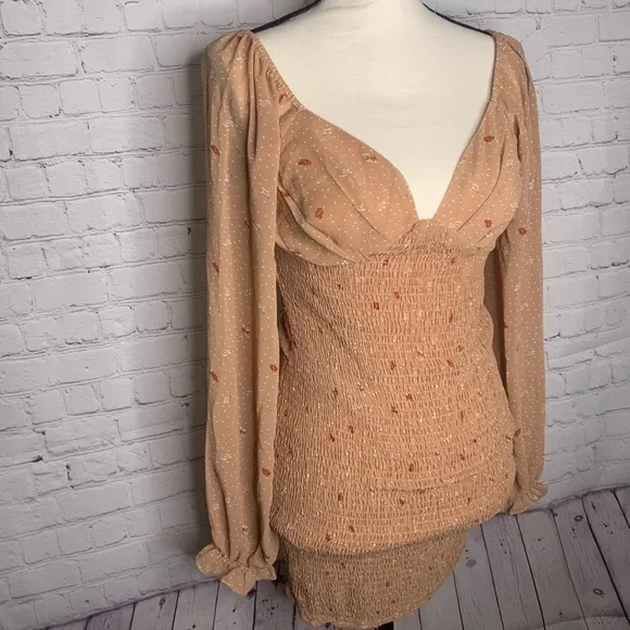 FASHIONNOVA Walk That Smock Mini Dress! - Picture 7 of 14